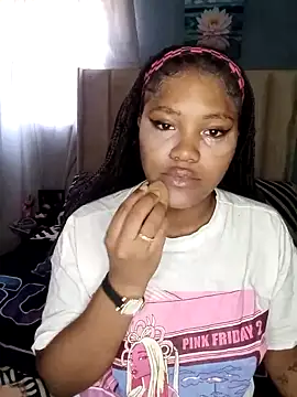 charmainexxx online show from 15, 10, 2025