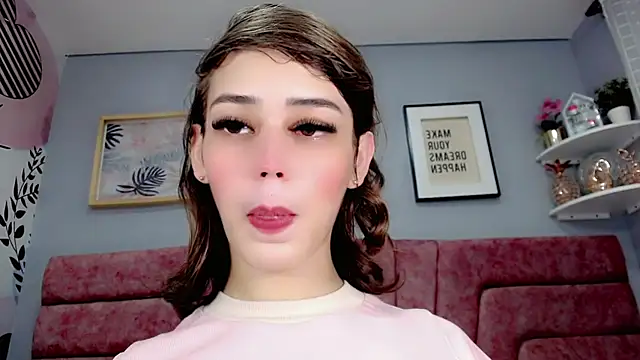 ValeriaAguilar online show from 18, 12, 2024
