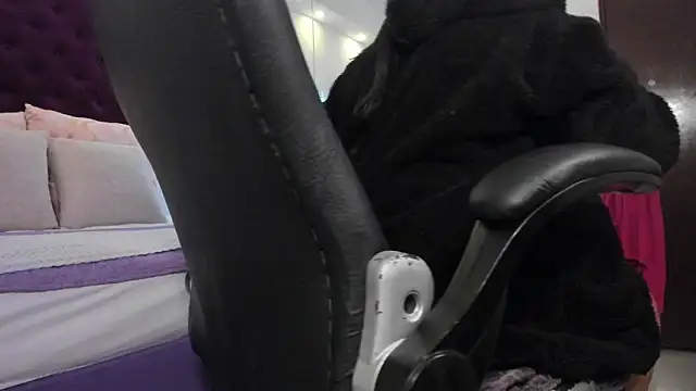 ginebra ness online show from 16, 10, 2025