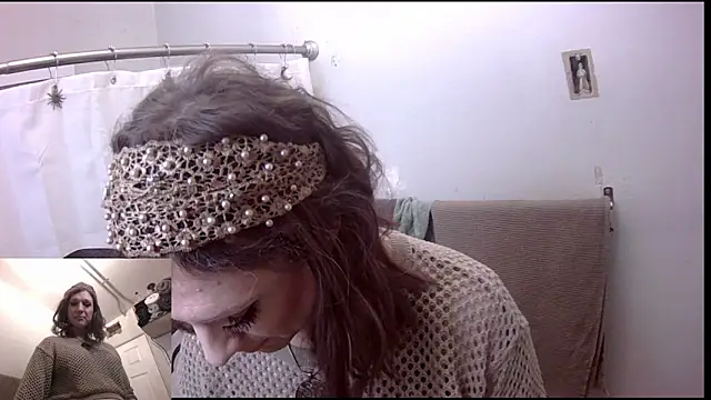 Snapshot of cassiemichellexx chatting on 15, 12, 2025 cassiemichellexx online show from 15, 12, 2025