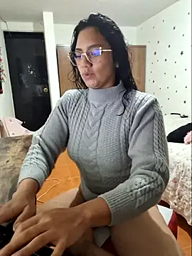 Snapshot of Thaliacooper_ chatting on 27, 10, 2025 Thaliacooper online show from 27, 10, 2025