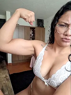 Snapshot of Thaliacooper_ chatting on 22, 2, 2026 Thaliacooper online show from 22, 2, 2026