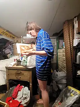 2nakedneighbors1 online show from 16, 2, 2025