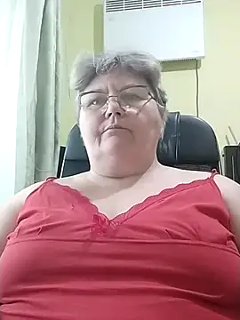 Snapshot of AlenushkaGold chatting on 28, 9, 2025 AlenushkaGold online show from 28, 9, 2025