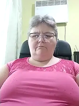 Snapshot of AlenushkaGold chatting on 9, 9, 2025 AlenushkaGold online show from 9, 9, 2025