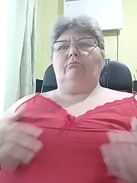 Snapshot of AlenushkaGold chatting on 29, 9, 2025 AlenushkaGold online show from 29, 9, 2025