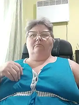 Snapshot of AlenushkaGold chatting on 27, 9, 2025 AlenushkaGold online show from 27, 9, 2025