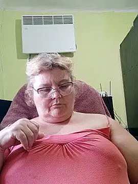 Snapshot of AlenushkaGold chatting on 15, 3, 2025 AlenushkaGold online show from 15, 3, 2025
