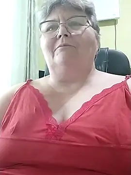 Snapshot of AlenushkaGold chatting on 26, 9, 2025 AlenushkaGold online show from 26, 9, 2025