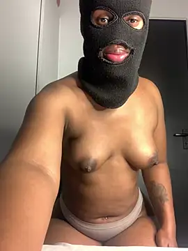 Snapshot of Africanbootie chatting on 24, 2, 2025 Africanbootie online show from 24, 2, 2025