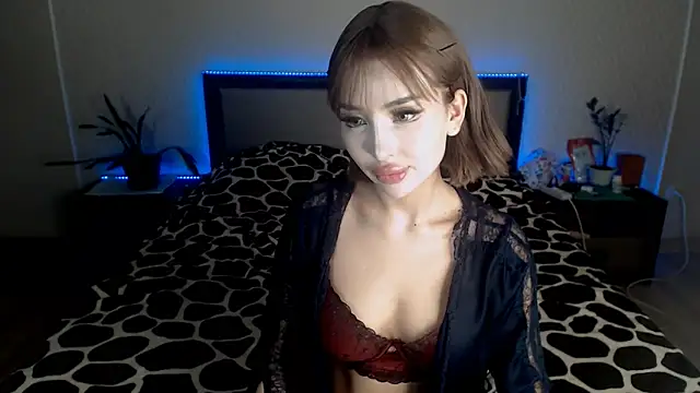 Snapshot of Izalimka chatting on 3, 3, 2025 Izalimka online show from 3, 3, 2025