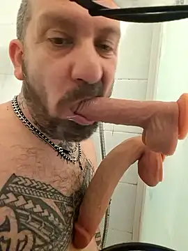 teddy79good online show from 14, 2, 2026