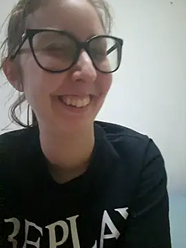 Snapshot of Sarah459 chatting on 28, 5, 2026 Sarah459 online show from 28, 5, 2026