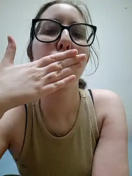 Snapshot of Sarah459 chatting on 3, 5, 2026 Sarah459 online show from 3, 5, 2026
