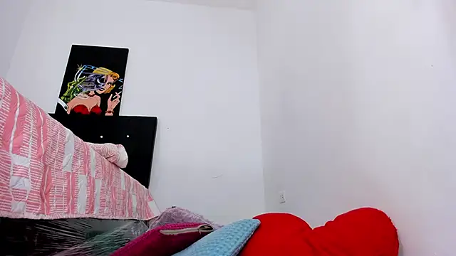 msschloee  online show from 14, 1, 2025
