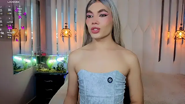Snapshot of Megan_Do_Santos chatting on 15, 5, 2026 Megan Do Santos online show from 15, 5, 2026