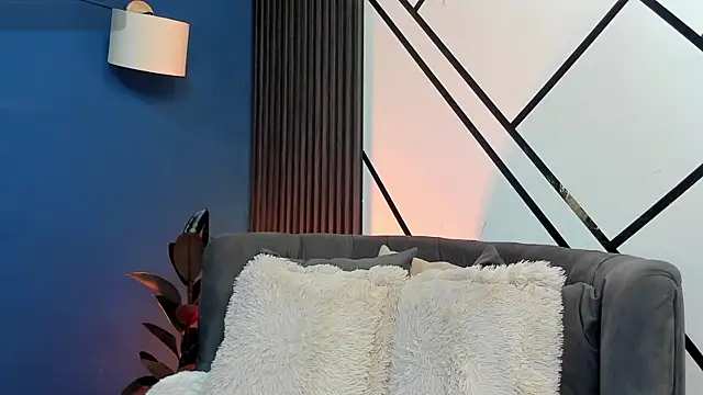 Snapshot of Megan_Do_Santos chatting on 17, 10, 2025 Megan Do Santos online show from 17, 10, 2025