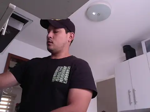 Zordomud0 online show from 18, 12, 2025