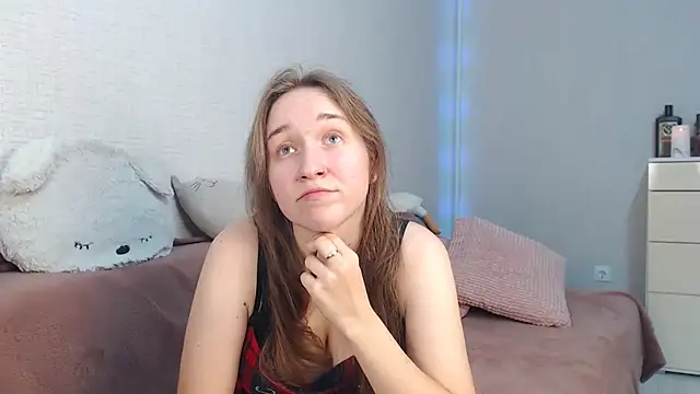 Snapshot of lovely_hayley chatting on 23, 9, 2025 lovely hayley online show from 23, 9, 2025