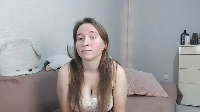 Snapshot of lovely_hayley chatting on 20, 9, 2025 lovely hayley online show from 20, 9, 2025