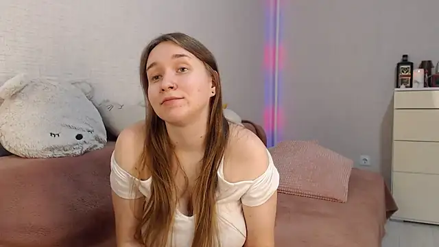 Snapshot of lovely_hayley chatting on 5, 2, 2025 lovely hayley online show from 5, 2, 2025