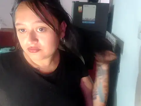 Snapshot of Dahiana_Rous chatting on 16, 2, 2026 Dahiana Rous online show from 16, 2, 2026