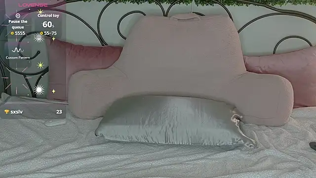 siennaxluxx online show from 11, 2, 2026