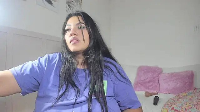 AvrilRizoX online show from 22, 12, 2024