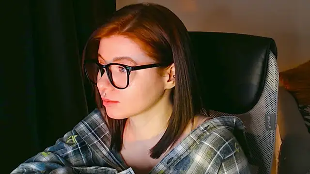 xoxoavi online show from 8, 1, 2025