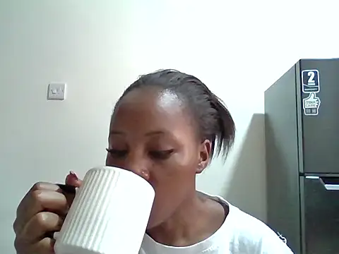 Queen loveer online show from 5, 2, 2026