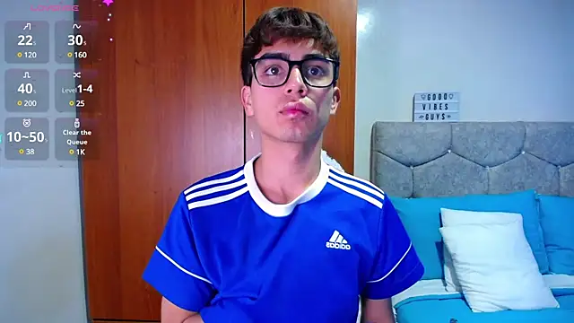 OwenBluee online show from 14, 1, 2025
