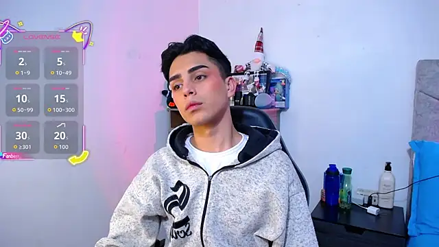 OwenBluee online show from 16, 12, 2025