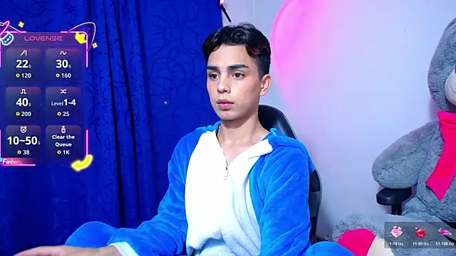 OwenBluee online show from 20, 4, 2026