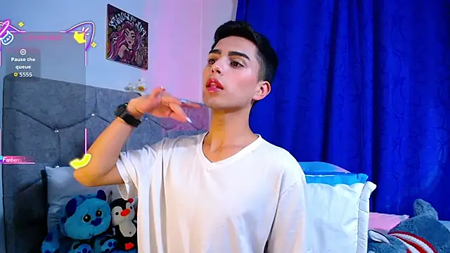 OwenBluee online show from 28, 10, 2025