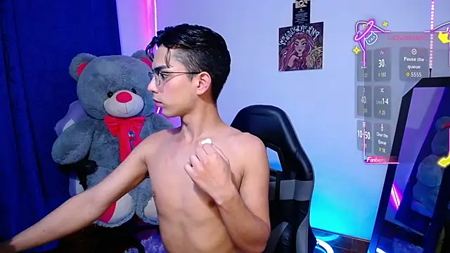 OwenBluee online show from 14, 6, 2026