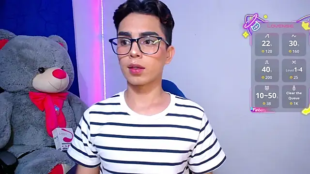 OwenBluee online show from 23, 4, 2026