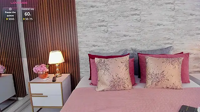 Snapshot of AndreaPink2024 chatting on 30, 10, 2025 AndreaPink2024 online show from 30, 10, 2025