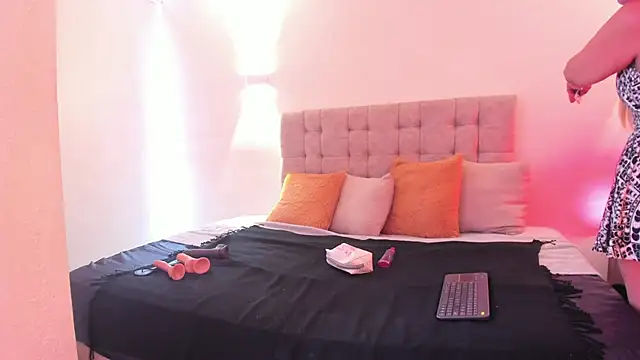 AnastasiaTaylor  online show from 6, 4, 2026