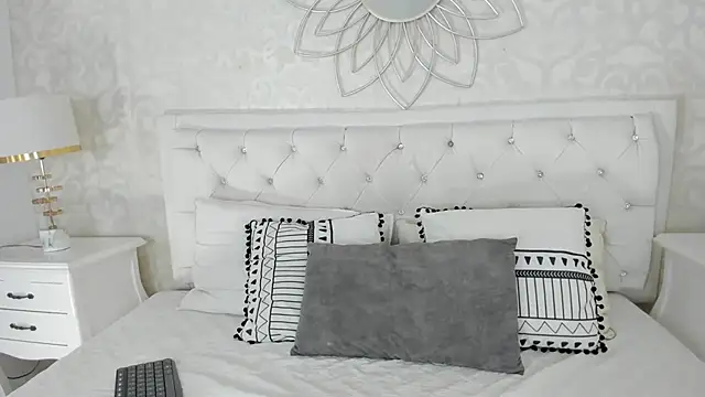 Kimberlin Cam  online show from 20, 12, 2025