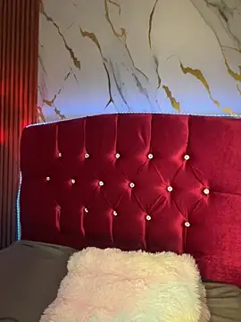 angellique 22 online show from 25, 10, 2025