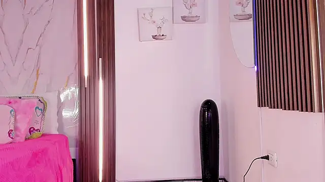 mia six66 online show from 17, 2, 2026