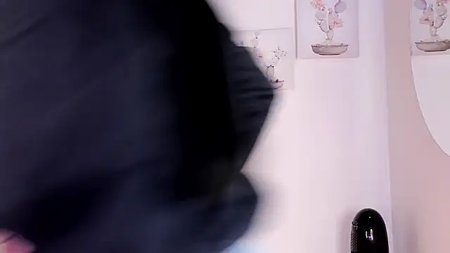 mia six66 online show from 24, 3, 2026