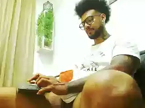 LewisStrong online show from 10, 3, 2025