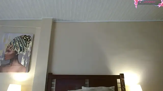 hillary foox online show from 23, 10, 2025