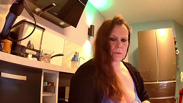 Endrocleia online show from 2, 12, 2025