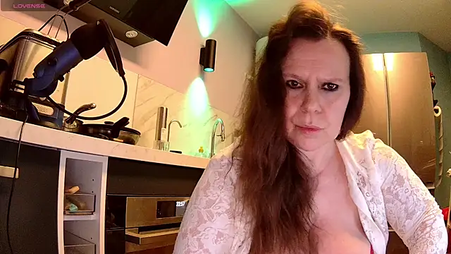 Endrocleia online show from 1, 3, 2025