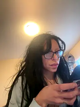 myloveforyouu online show from 17, 12, 2025