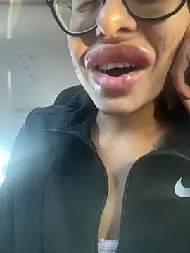 myloveforyouu online show from 21, 12, 2025