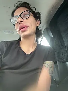 myloveforyouu online show from 13, 2, 2026