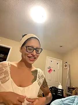 myloveforyouu online show from 26, 11, 2025